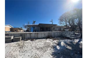 201 Randy Ln, Fort Myers Beach, FL 33931, Sold 01/03/23