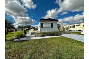 802 Homefolks St, North Fort Myers, FL 33917, Sold 01/10/23