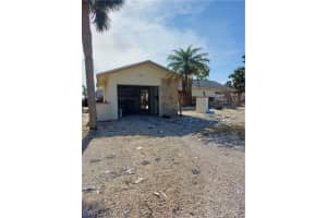7910 Buccaneer Dr, Fort Myers Beach, FL 33931, Sold 03/31/23
