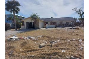 7910 Buccaneer Dr, Fort Myers Beach, FL 33931, Sold 03/31/23