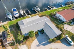 18451 Cutlass Dr, Fort Myers Beach, FL 33931, Sold 03/13/23