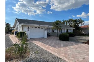 16 Palmview Blvd, Fort Myers Beach, FL 33931, Sold 02/24/23
