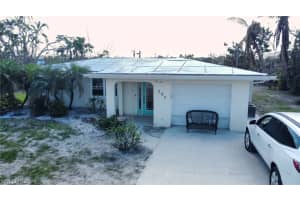 293 Palm Lake Dr, Sanibel, FL 33957, Sold 01/27/23