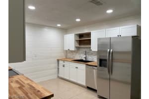 5625 Foxlake Dr, North Fort Myers, FL 33917, Sold 03/03/23