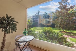 2366 E Mall Dr APT 114, Fort Myers, FL 33901, Sold 04/28/23