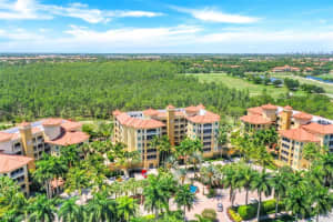 2748 Tiburon Blvd E, Naples, FL 34109, Sold 02/27/23