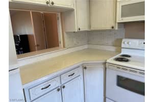 8760 Lueck Ln #2, Fort Myers, FL 33919, Sold 01/19/23
