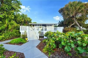 1300 Casey Key Rd, Nokomis, FL 34275, Sold 04/20/22