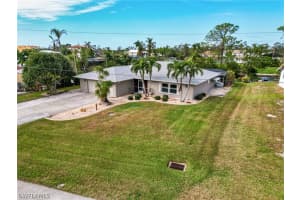 20700 Park Pl, Estero, FL 33928, Sold 02/07/23