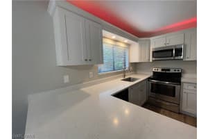 1466 Park Shore Cir #3, Fort Myers, FL 33901, Sold 01/20/23