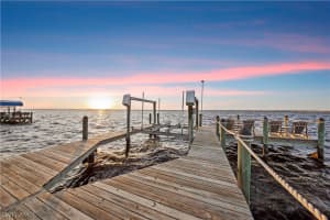6009 W Riverside Dr, Fort Myers, FL 33919, Sold 01/26/23