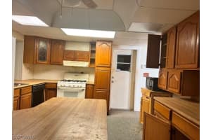 8251 Aviary St, North Fort Myers, FL 33917, Sold 03/15/23