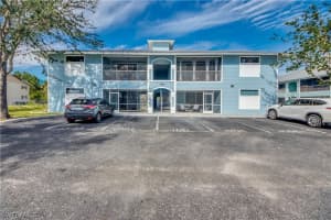 1040 Hancock Creek S Blvd APT 203, Cape Coral, FL 33909, Sold 02/01/23