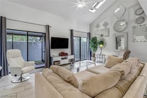 878 Meadowland Dr, Naples, FL 34108, Sold 03/15/23