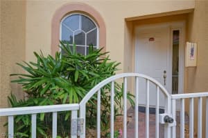 14100 Cambridge Dr APT 104, Fort Myers, FL 33912, Sold 05/05/23