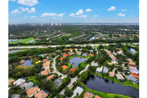 8890 Creek Run Dr, Bonita Springs, FL 34135, Sold 02/13/23