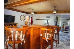 127 Albatross St, Fort Myers Beach, FL 33931, Sold 02/07/23