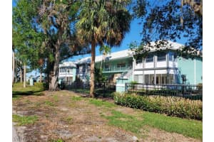 3225 E Riverside Dr, Fort Myers, FL 33916, Sold 01/20/23