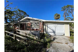 320 Monterey St, North Fort Myers, FL 33903, Sold 03/27/23