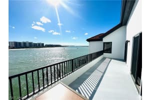 443 La Peninsula Blvd, Naples, FL 34113, Sold 04/13/23