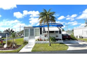 592 Daisy Dr, North Fort Myers, FL 33917, Sold 03/06/23