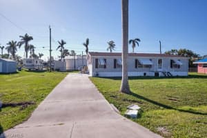 12141 Palm Dr, Fort Myers, FL 33908, Sold 01/27/23