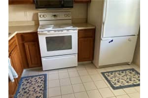 1055 Pine Isle Ln, Naples, FL 34112, Sold 02/02/23