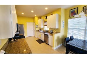 5511 Cheshire Dr APT 201, Fort Myers, FL 33912, Sold 04/24/23
