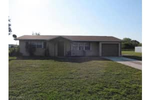 1515 Medford Pl, Lehigh Acres, FL 33936, Sold 04/04/23