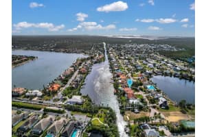 17517 Boat Club Dr, Fort Myers, FL 33908, Sold 04/27/23