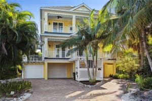 361 Periwinkle Ct, Marco Island, FL 34145, Sold 06/20/23