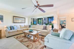 601 Beachwalk Cir, Naples, FL 34108, Sold 03/15/23