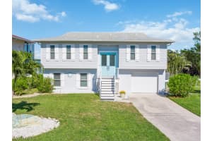 103 W Pago Pago Dr, Naples, FL 34113, Sold 04/28/23