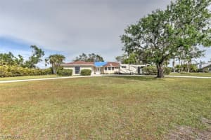 7239 Lake Dr, Fort Myers, FL 33908, Sold 02/17/23
