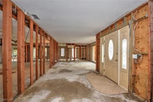 7239 Lake Dr, Fort Myers, FL 33908, Sold 02/17/23
