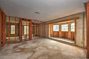 7239 Lake Dr, Fort Myers, FL 33908, Sold 02/17/23