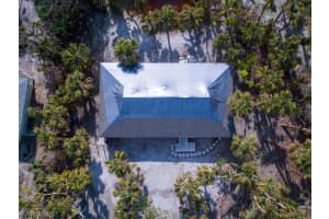 4044 Coquina Dr, Sanibel, FL 33957, Sold 01/30/23