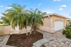 12 E 5th St, Bonita Springs, FL 34134, Sold 08/01/23