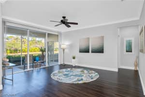 346 Emerald Bay Cir, Naples, FL 34110, Sold 02/10/23