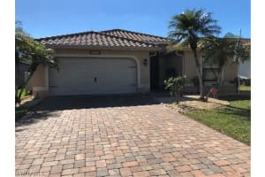 8029 Breton Cir, Fort Myers, FL 33912, Sold 03/31/23