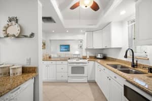 208 Bobolink Way, Naples, FL 34105, Sold 03/10/23