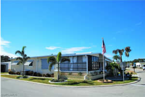 474 Nicklaus Blvd, North Fort Myers, FL 33903, Sold 03/15/23