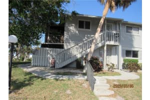5751 Foxlake Dr, North Fort Myers, FL 33917, Sold 04/18/23