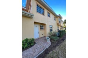 5580 Berkshire Dr, Fort Myers, FL 33912, Sold 04/07/23