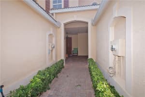 3965 Cherrybrook Loop, Fort Myers, FL 33966, Sold 05/04/23