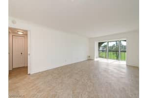 17 High Point Circle, NAPLES, FL 34103 Sold 11/07/23