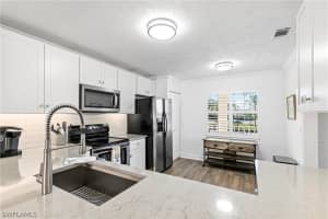 180 Furse Lakes Cir, Naples, FL 34104, Sold 06/22/23