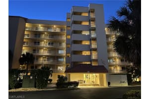 15191 Cedarwood Ln, Naples, FL 34110, Sold 03/07/23