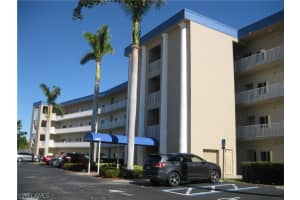 14831 Park Lake Dr APT 202, Fort Myers, FL 33919, Sold 04/21/23