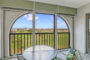 37 High Point Cir S, Naples, FL 34103, Sold 05/05/23